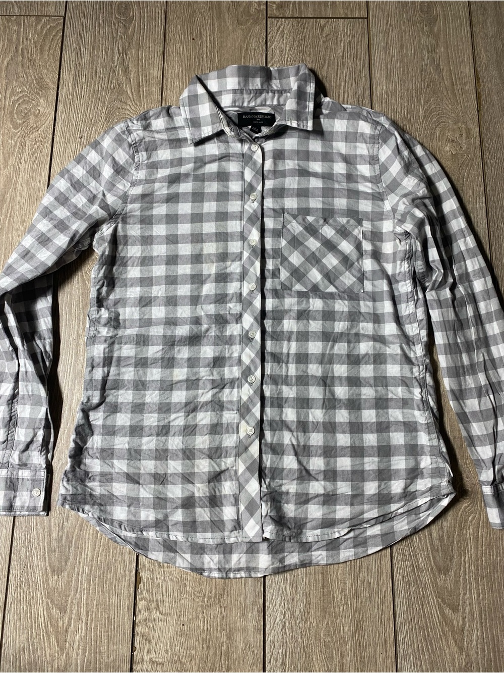 Banana Republic Grey White Buffalo Plaid Button Down Shirt Pocket Long Sleeve S